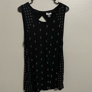 X Lg Old Navy Tank - black with pattern